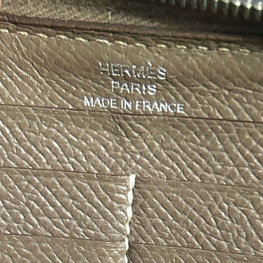 Hermes Brown Leather Zip Around Wallet France - Picture 2 of 14